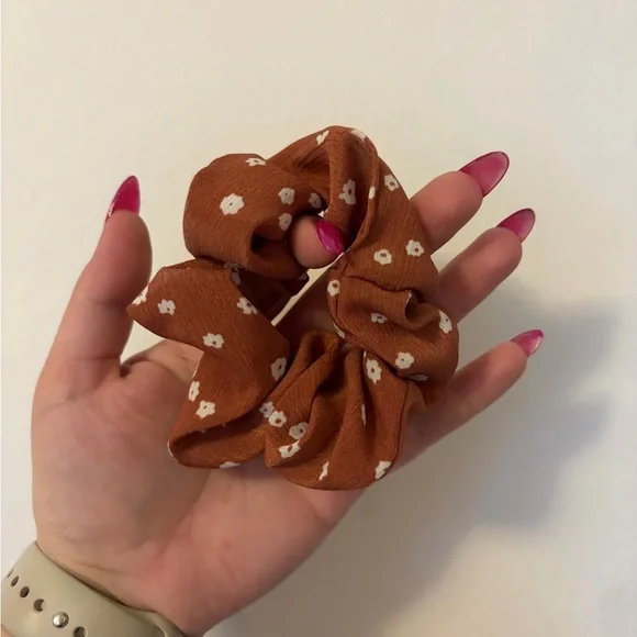 Scrunchie Bundle - Picture 2 of 12